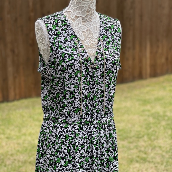 Michael Kors Black Clover XXL Dress NWT - Picture 2 of 6